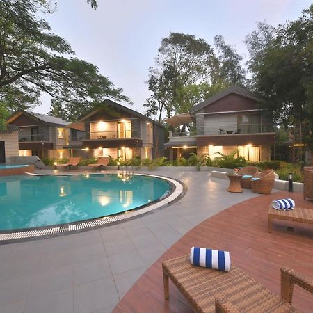 Arova Woods Zinc Journey By The Fern, Lonavala Hotel Exterior foto