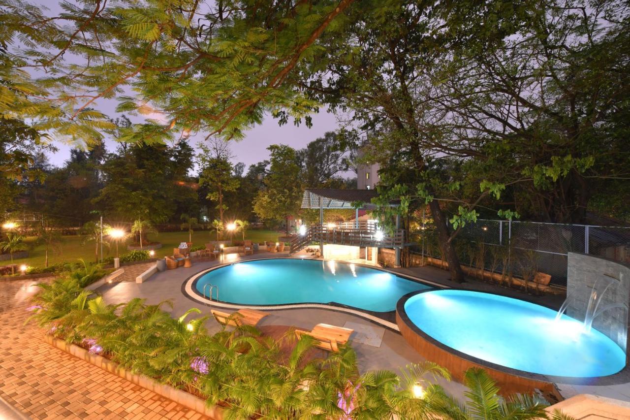 Arova Woods Zinc Journey By The Fern, Lonavala Hotel Exterior foto